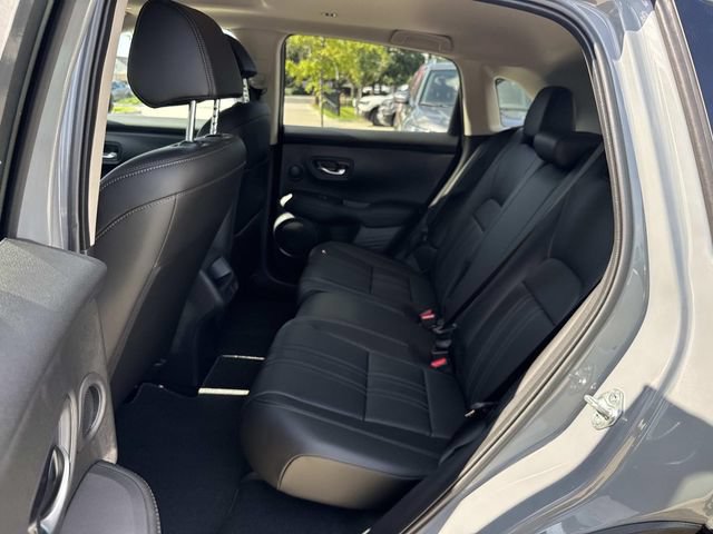 New 2027 Honda HR-V EX-L image 6