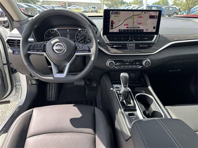 New 2025 Nissan Altima 2.5 SL image 18