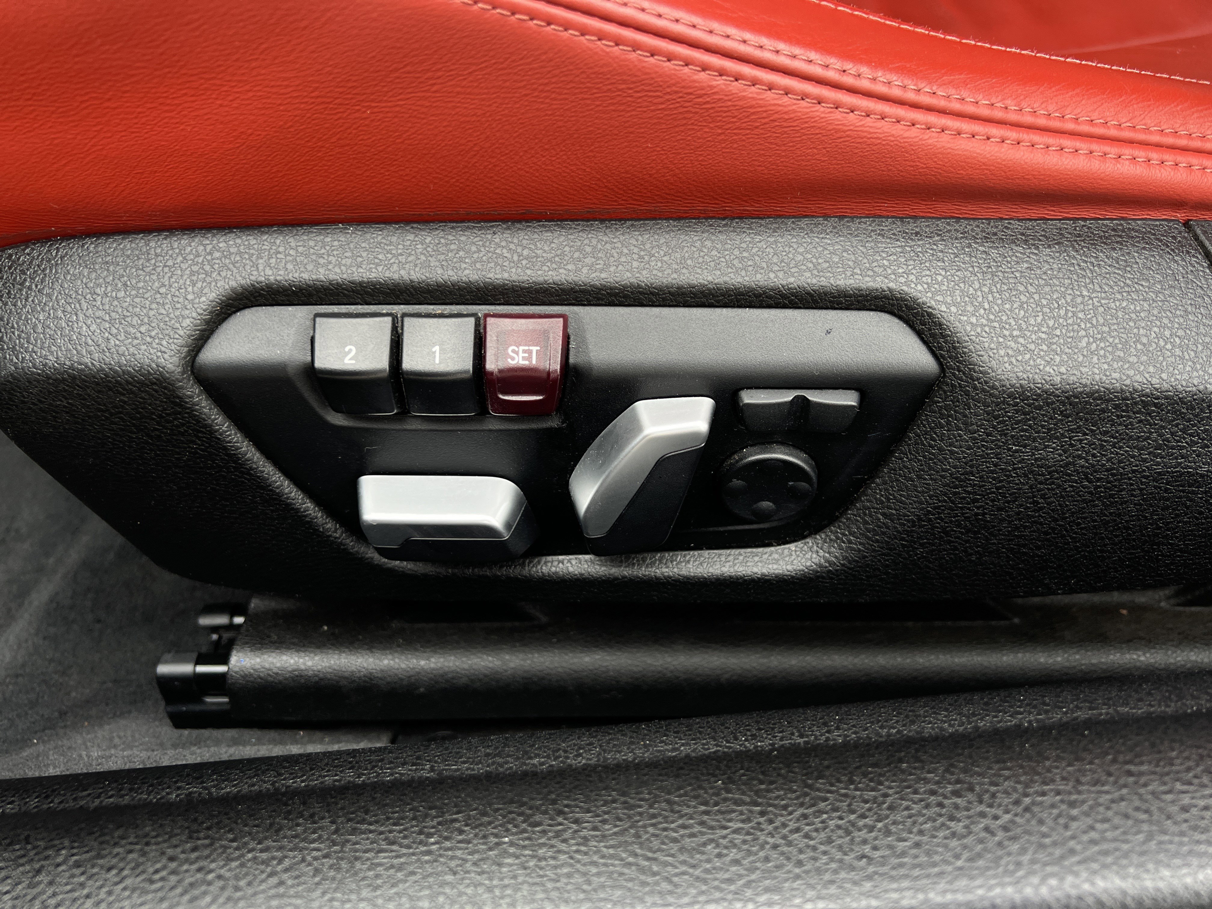 Used 2018 BMW M4 Coupe image 29