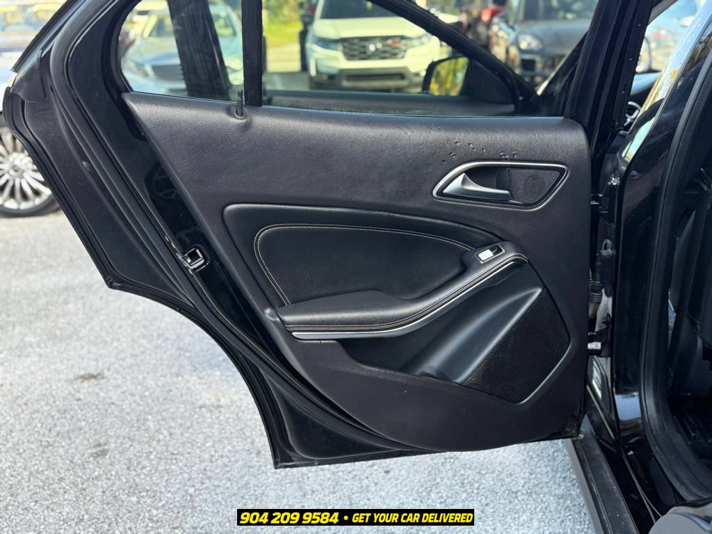 Used 2020 Mercedes-Benz GLA 250 image 11
