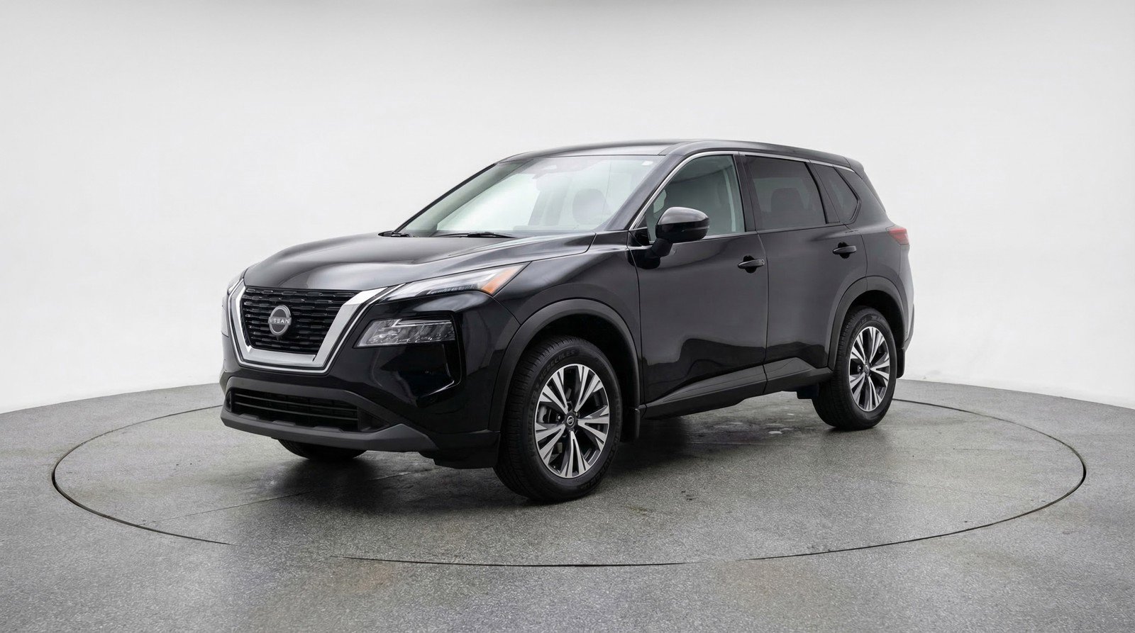Used 2023 Nissan Rogue SV image 3