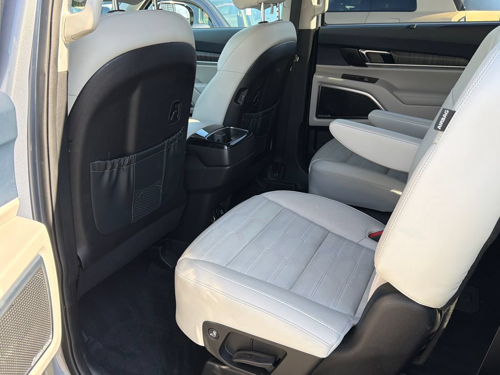 Certified 2023 Kia Telluride SX Prestige AWD/4WD image 20