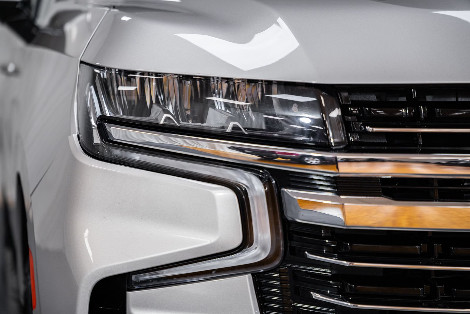 Used 2024 Chevrolet Tahoe LT w/ Luxury Package AWD/4WD image 14