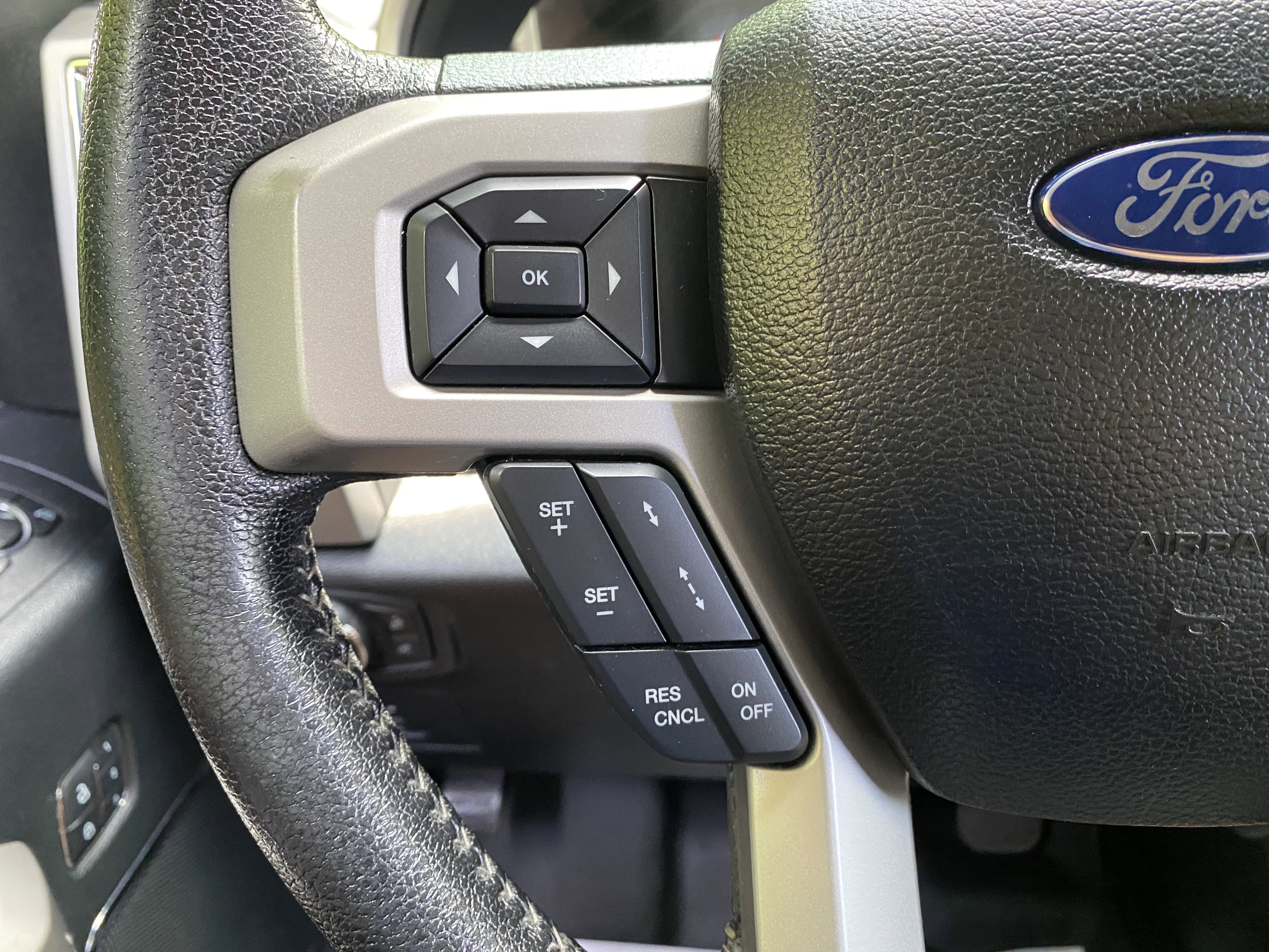 Used 2016 Ford F150 Lariat w/ Equipment Group 502A Luxury AWD/4WD image 20