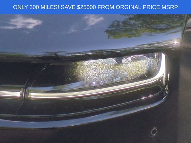 Used 2024 Dodge Charger Daytona Scat Pack w/ Plus Group AWD/4WD image 17
