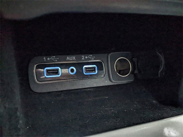 Used 2021 Jeep Grand Cherokee Limited w/ Luxury Group II image 24