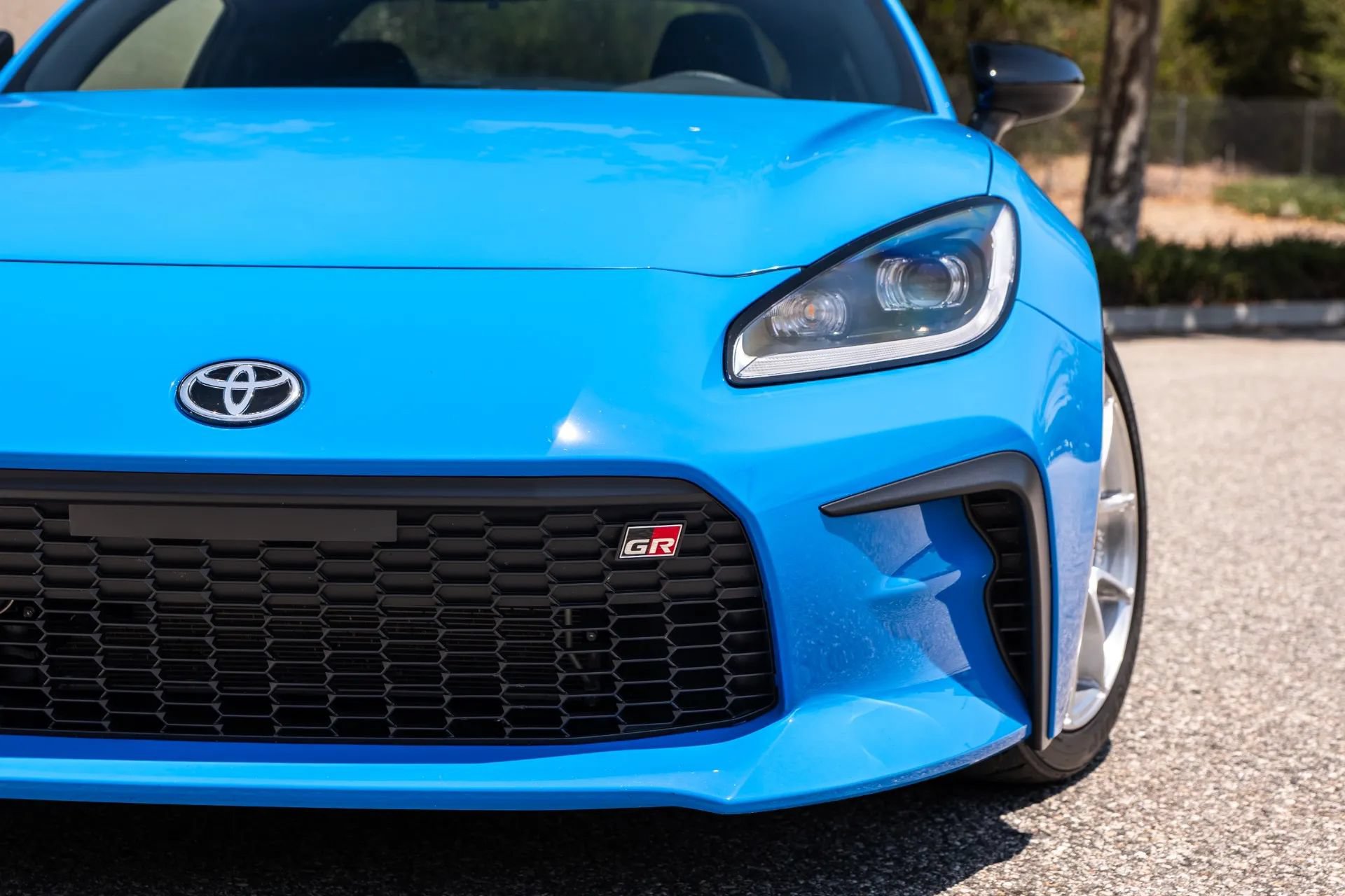 Used 2024 Toyota GR86 RWD image 12