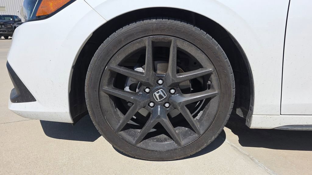 Used 2023 Honda Civic Sport image 10