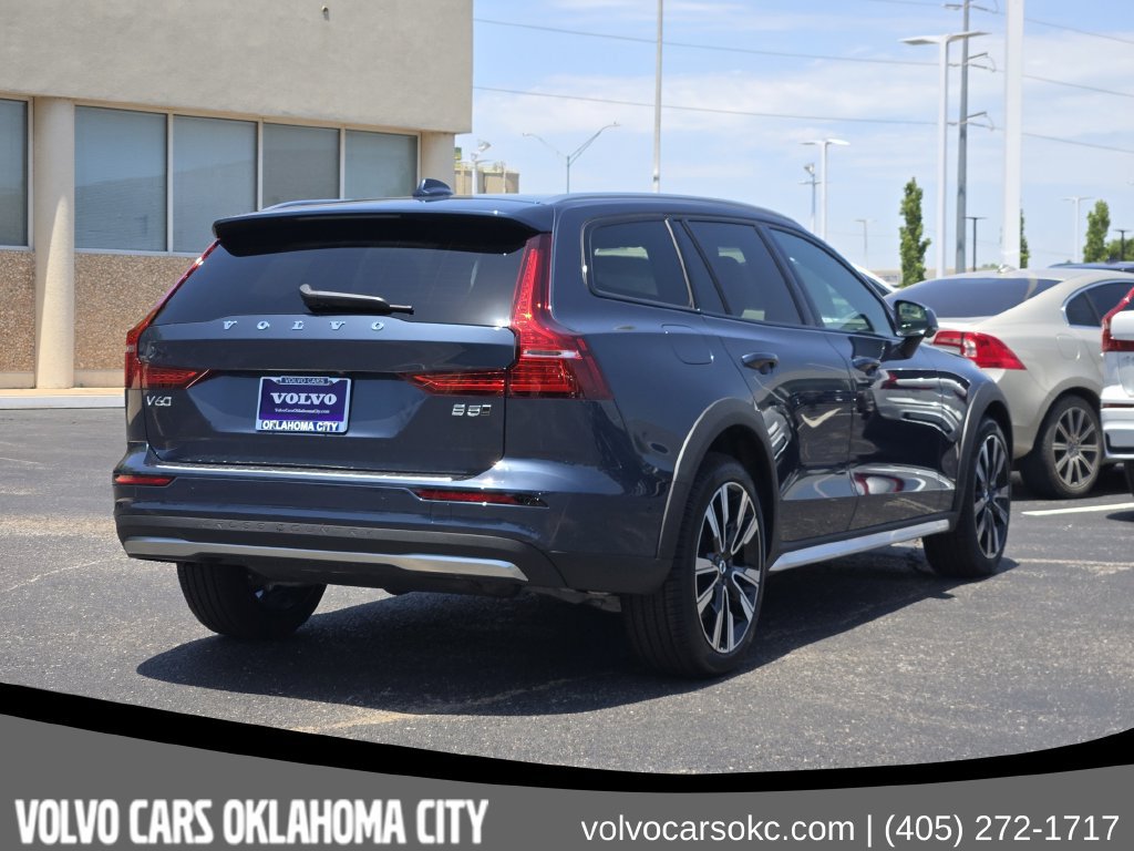 New 2026 Volvo V60 B5 Cross Country Ultra w/ Protection Package Premier AWD/4WD image 5