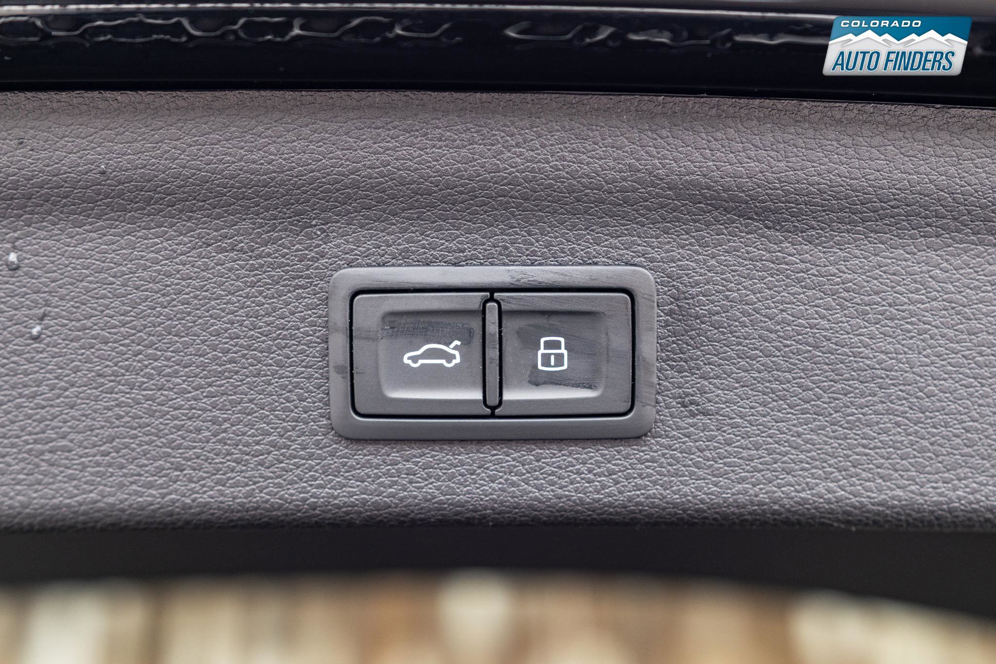 Used 2024 Audi Q3 2.0T Premium Plus w/ Premium Plus Package image 27