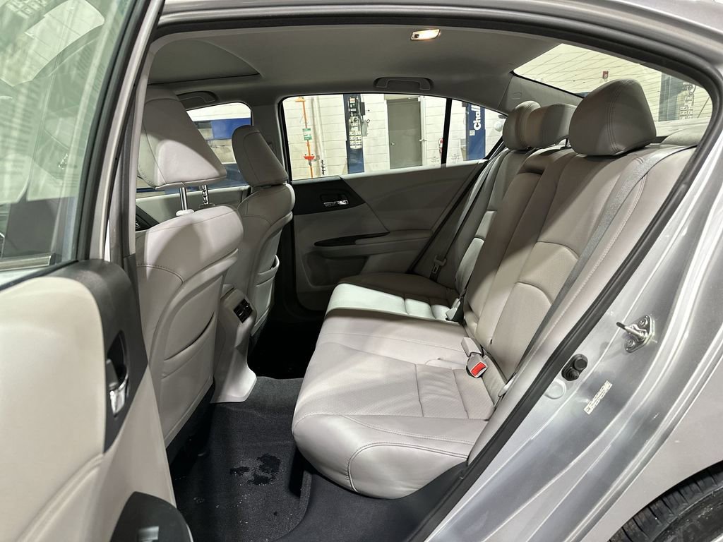 Used 2014 Honda Accord EX-L image 24