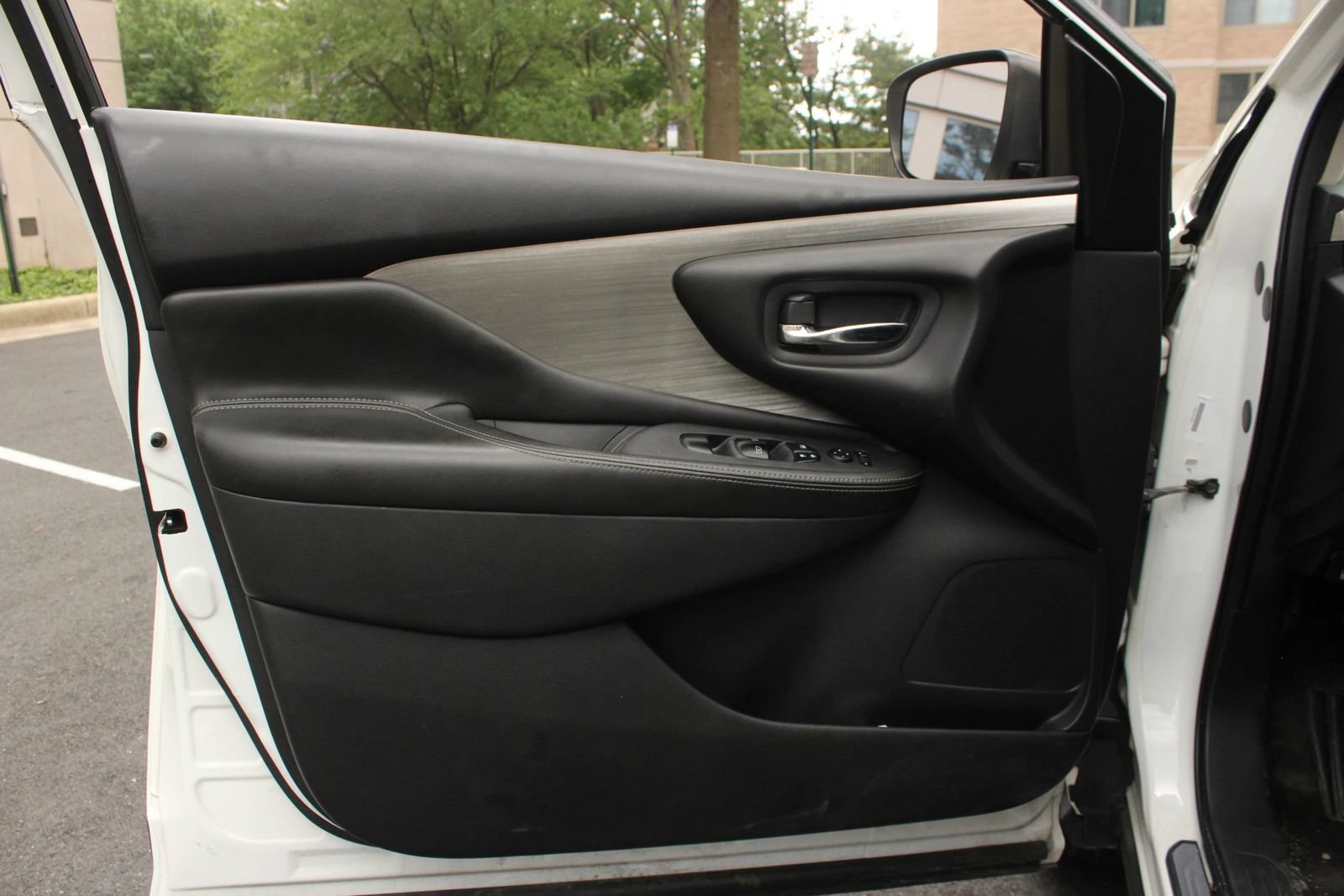 Used 2018 Nissan Murano S w/ Cargo Package FWD image 14