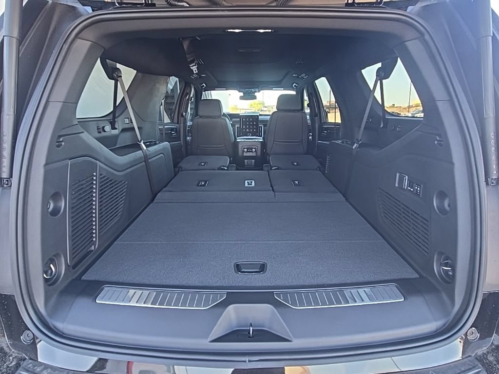 New 2026 GMC Yukon XL Denali w/ Sun & Power Step Package AWD/4WD image 30