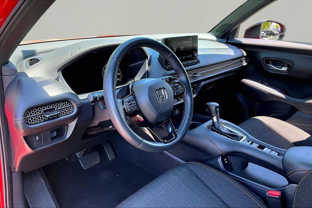 Certified 2024 Honda HR-V Sport image 12