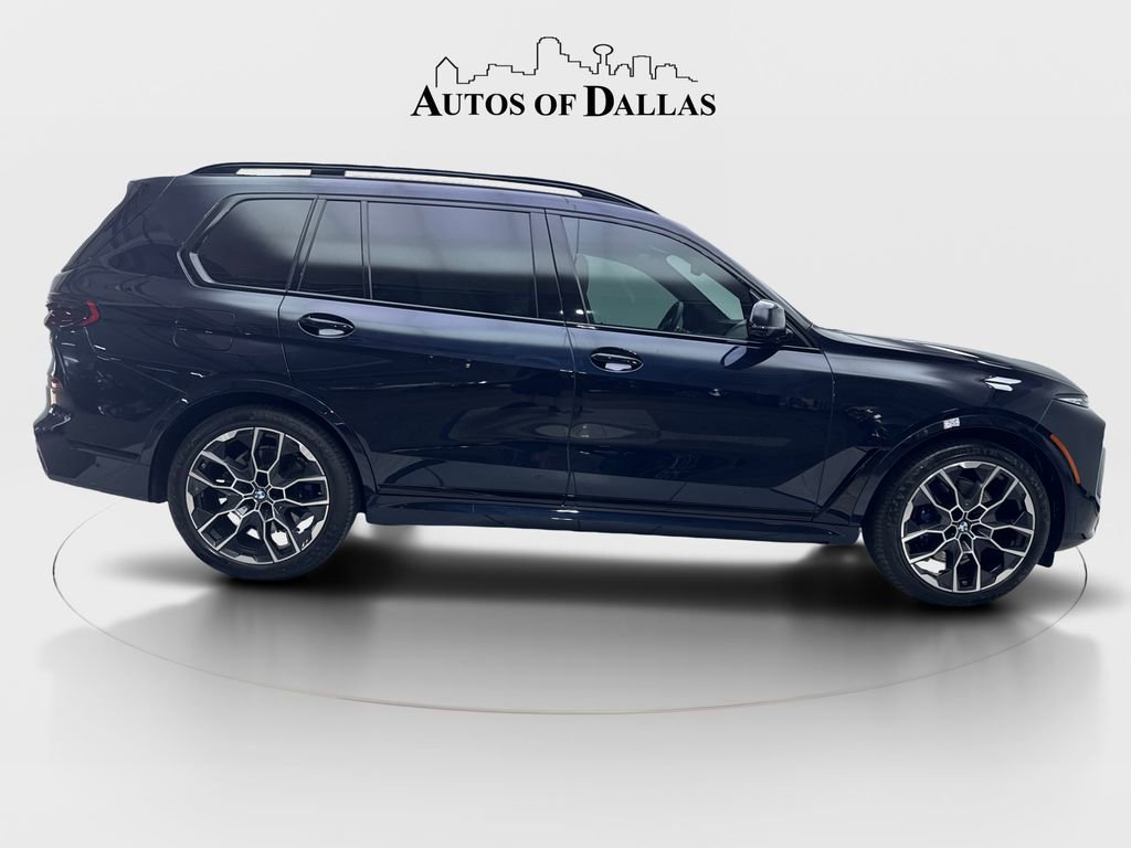Used 2024 BMW X7 xDrive40i w/ M Sport Package AWD/4WD image 10