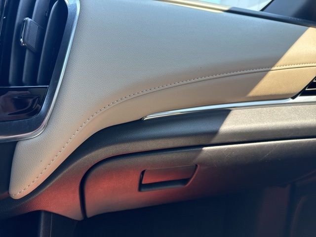 Used 2023 Chevrolet Traverse LS w/ Safety Package image 26