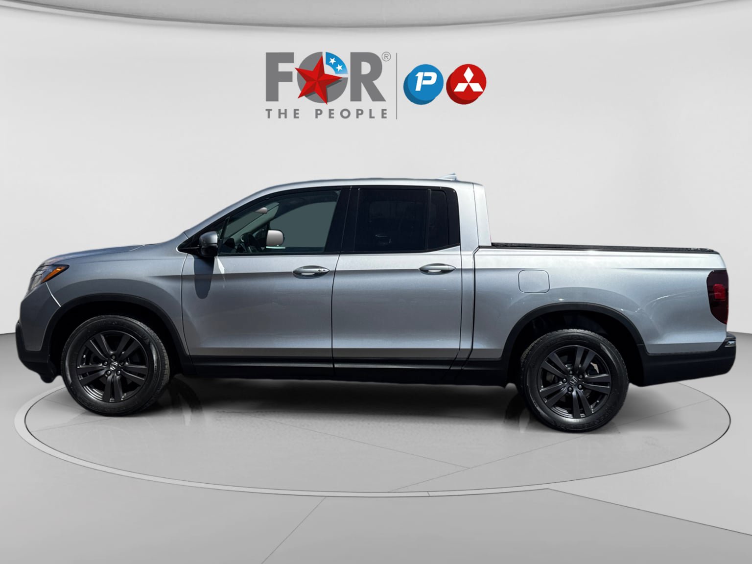 Used 2019 Honda Ridgeline Sport image 2