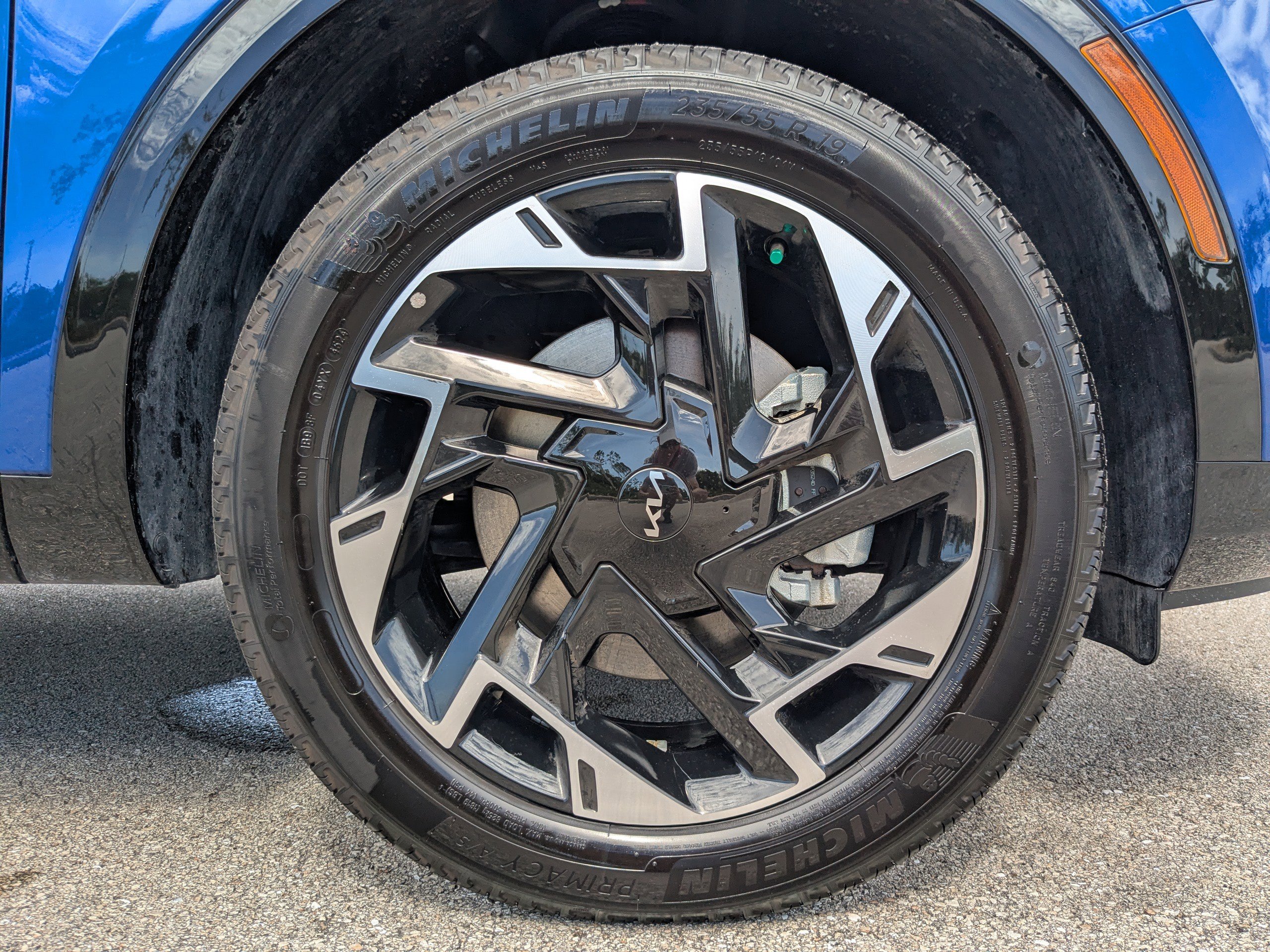 Certified 2025 Kia Sportage SX image 13