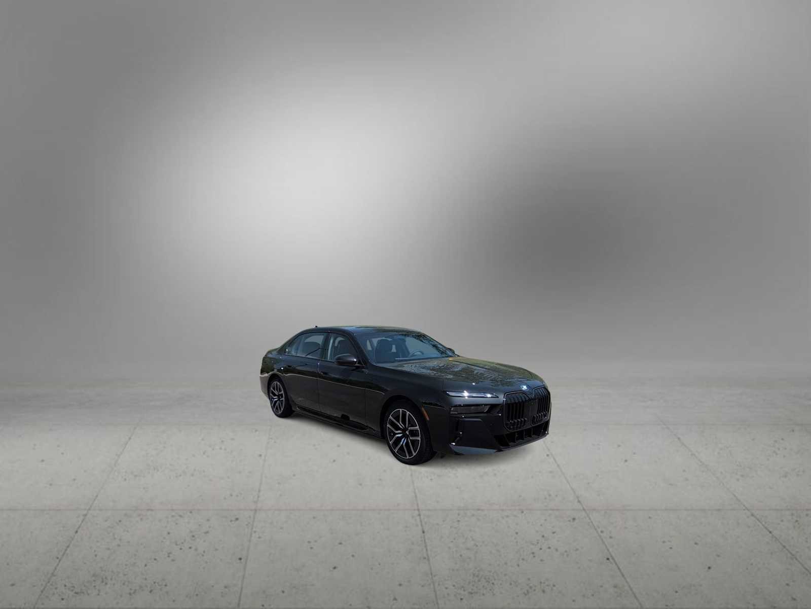 Used 2026 BMW i7 xDrive60 w/ Executive Package AWD/4WD video 2