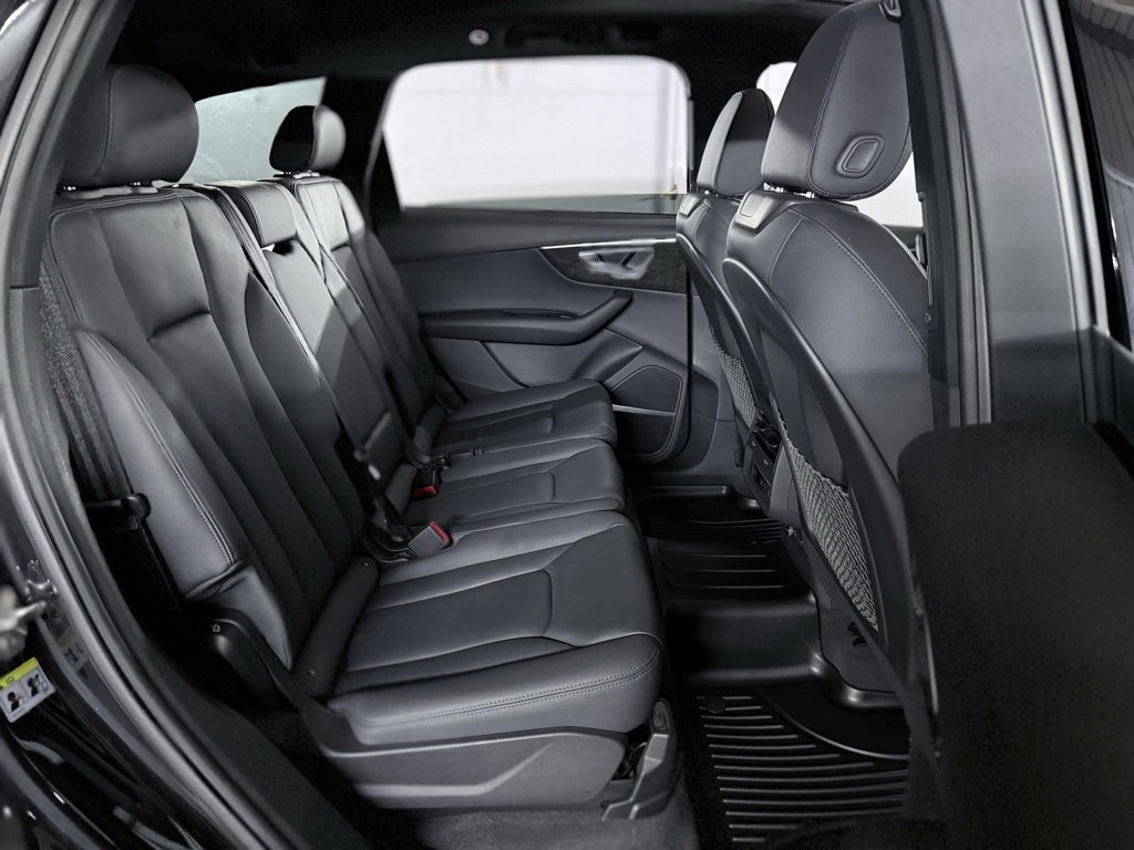 Used 2022 Audi Q7 3.0T Premium Plus w/ Premium Plus Package image 27