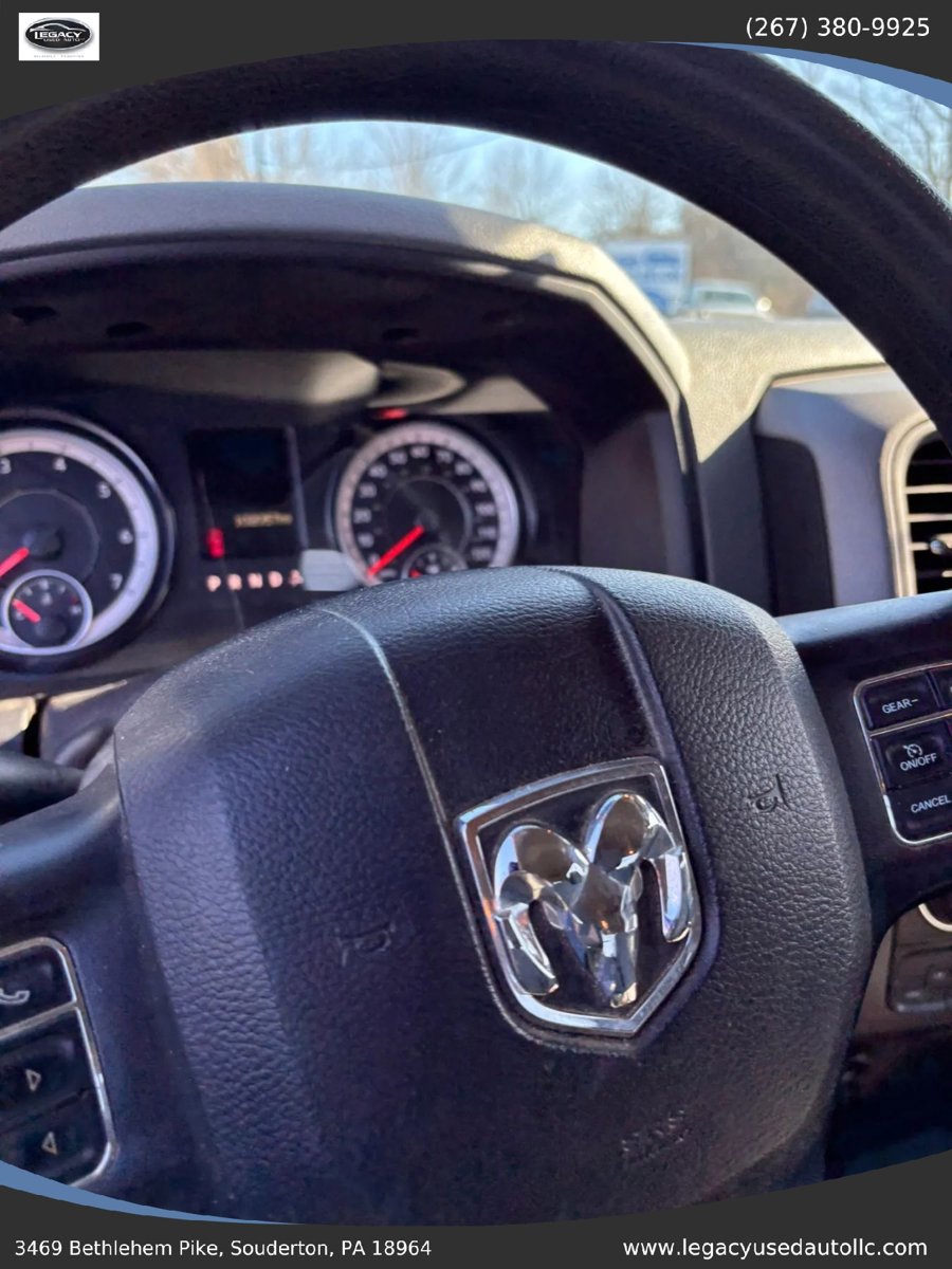 Used 2018 RAM 1500 Express w/ Express Value Package AWD/4WD image 18
