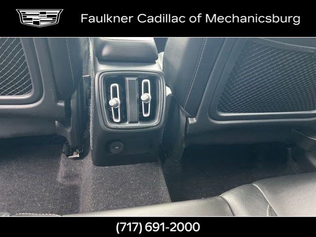 Used 2019 Volvo XC40 T5 Inscription AWD/4WD image 17