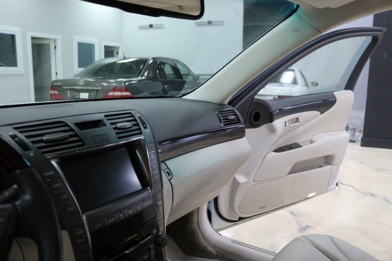 Used 2008 Lexus LS 460 L RWD image 69