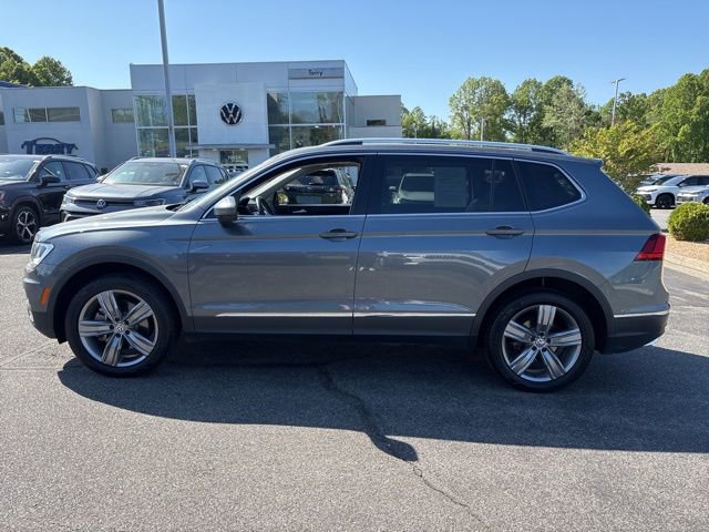 Used 2021 Volkswagen Tiguan SEL AWD/4WD image 3