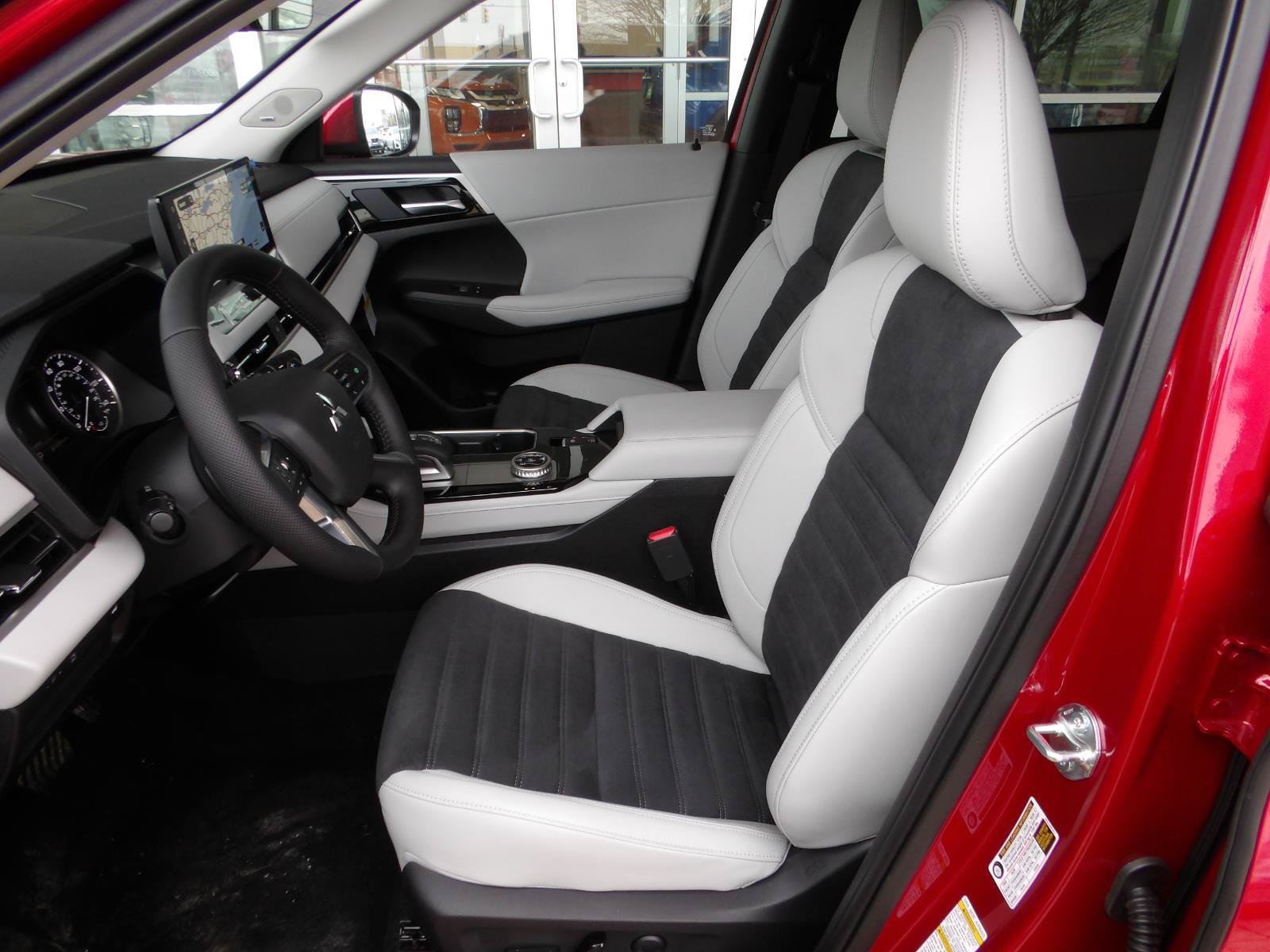New 2026 Mitsubishi Outlander SE AWD/4WD image 15