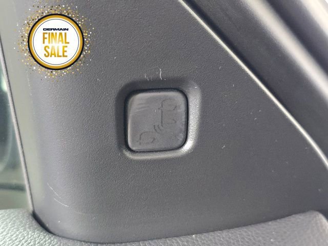 Used 2025 Acura RDX SH-AWD image 31