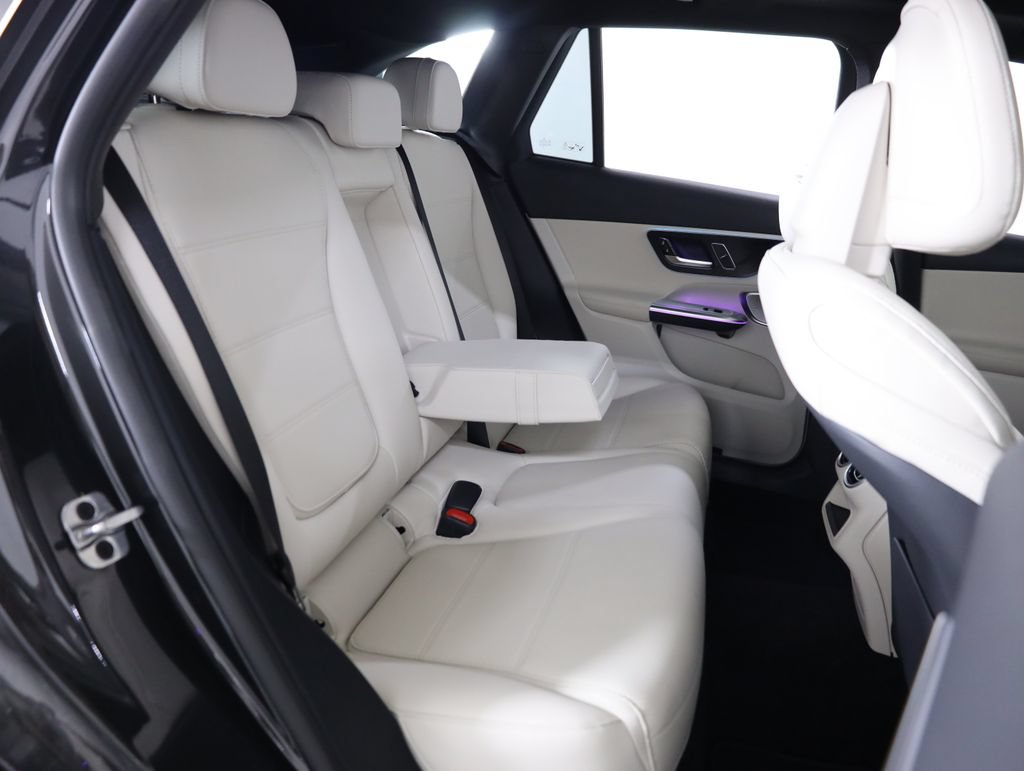 Used 2026 Mercedes-Benz GLC 300 4MATIC image 56