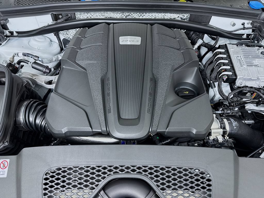 New 2026 Porsche Macan S AWD/4WD image 35