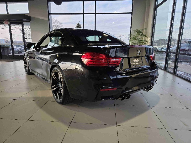 Used 2016 BMW M4 Convertible image 5