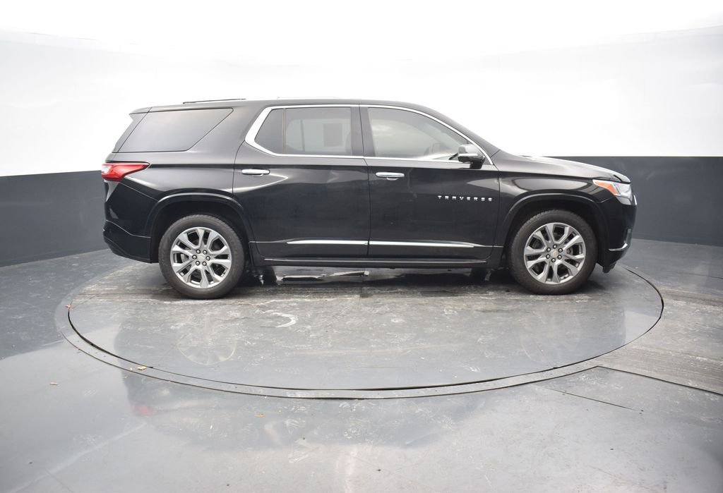 Used 2018 Chevrolet Traverse Premier w/ LPO, 'HIT The Road' Package image 7