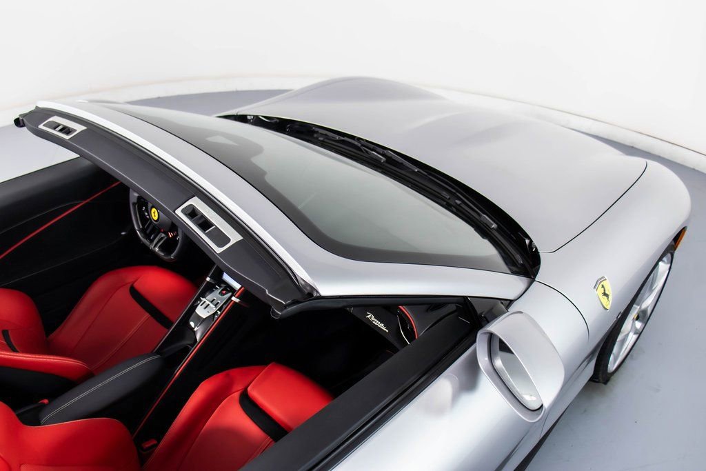 Certified 2025 Ferrari Roma Spider image 18