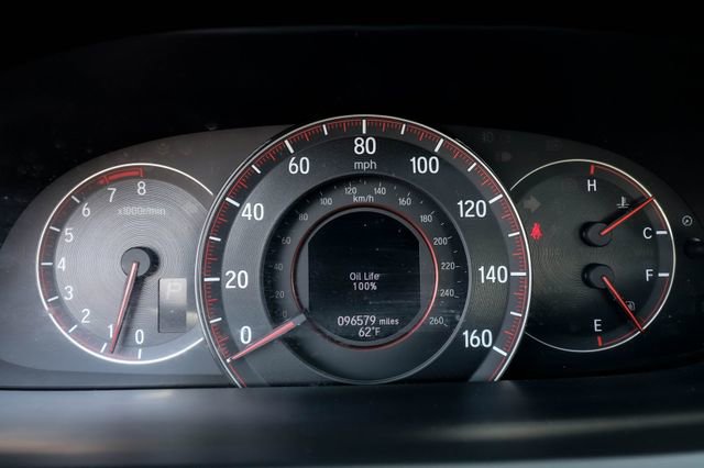 Used 2016 Honda Accord Touring image 6