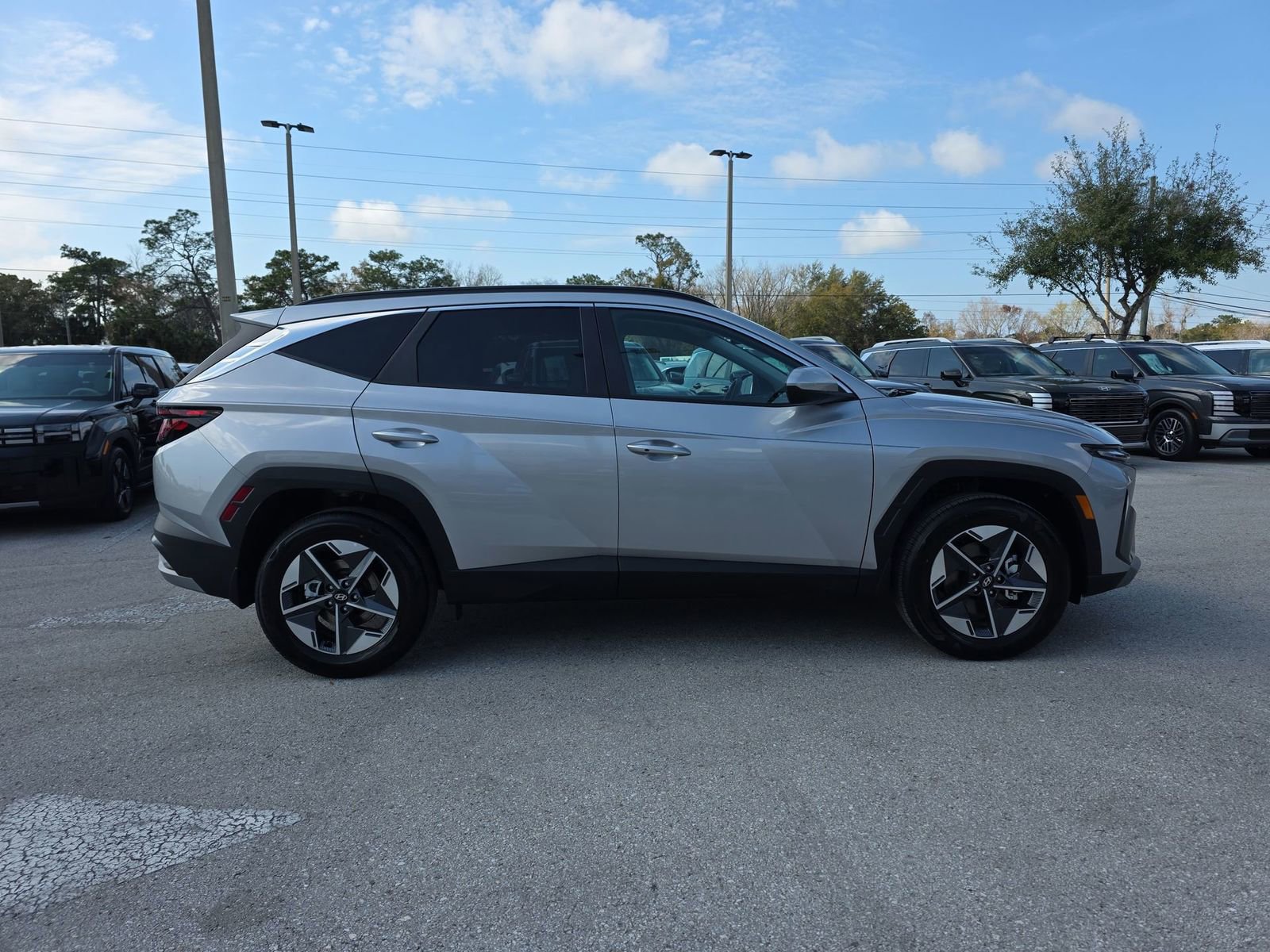 New 2026 Hyundai Tucson SEL image 2