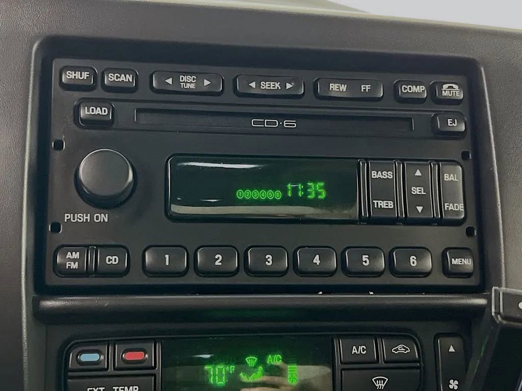 Used 2005 Ford Excursion Limited image 14