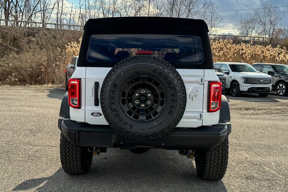 New 2026 Ford Bronco Big Bend w/ Black Diamond Package AWD/4WD image 4