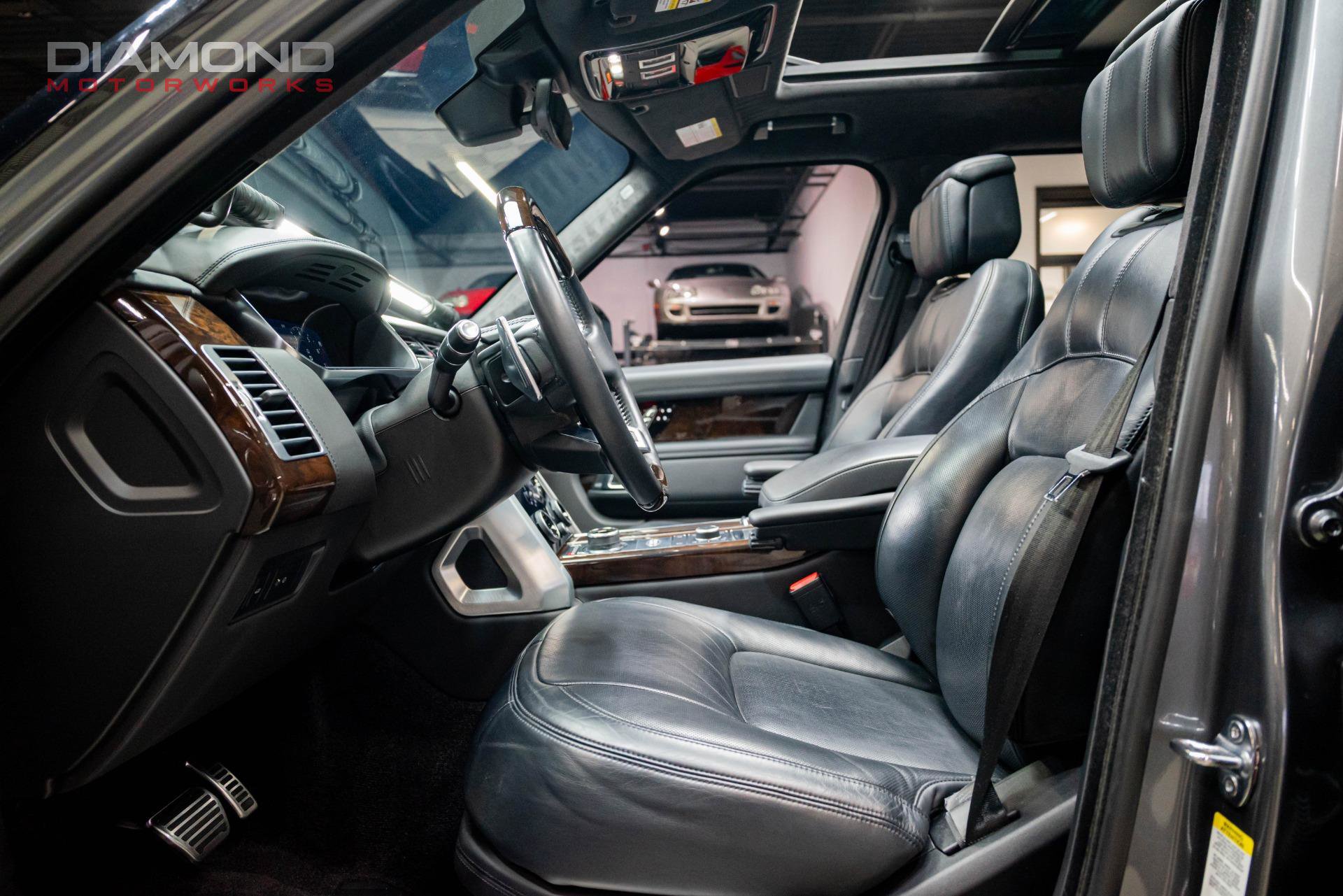Used 2019 Land Rover Range Rover Autobiography image 94