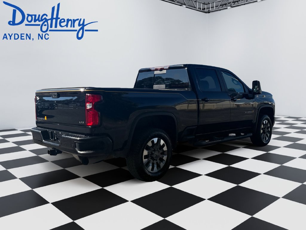 Used 2021 Chevrolet Silverado 2500 LTZ w/ Carhartt Edition AWD/4WD image 5