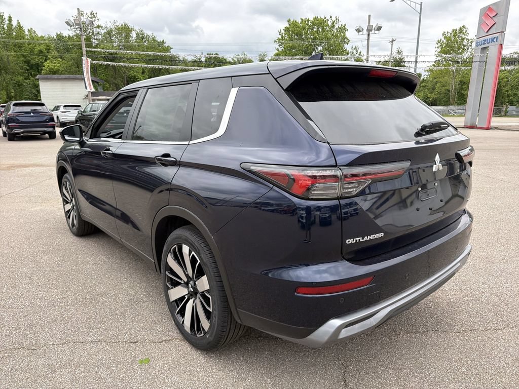New 2026 Mitsubishi Outlander SE AWD/4WD image 5