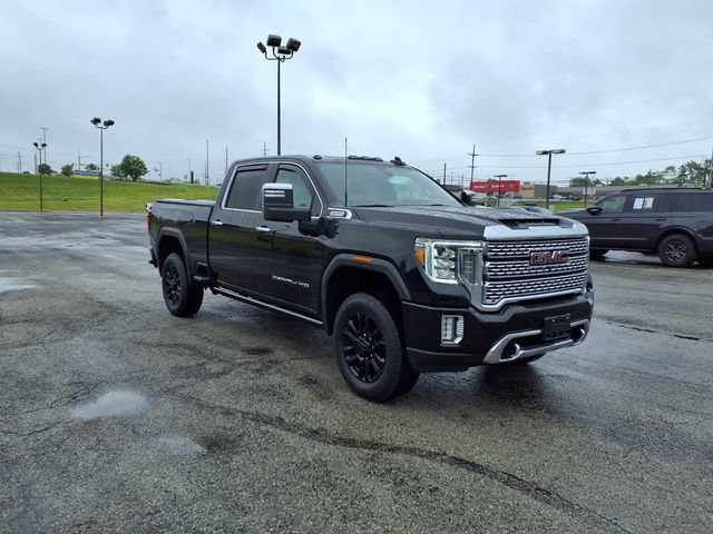 Used 2021 GMC Sierra 2500 Denali w/ Denali Black Diamond Edition AWD/4WD image 6