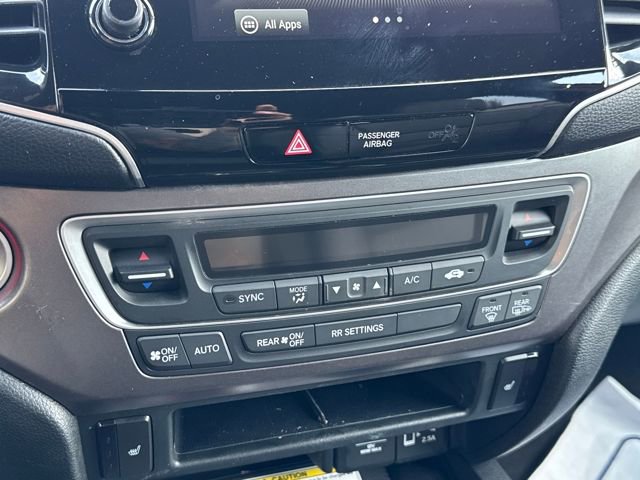 Used 2023 Honda Passport EX-L image 11