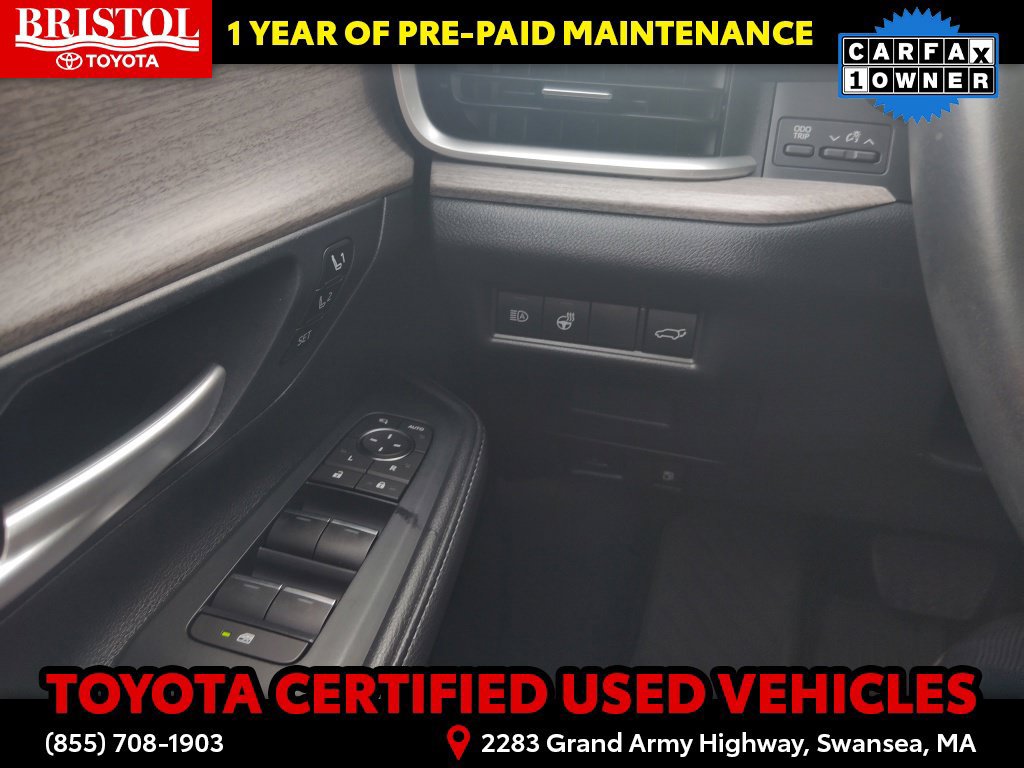 Certified 2024 Toyota Grand Highlander AWD image 26
