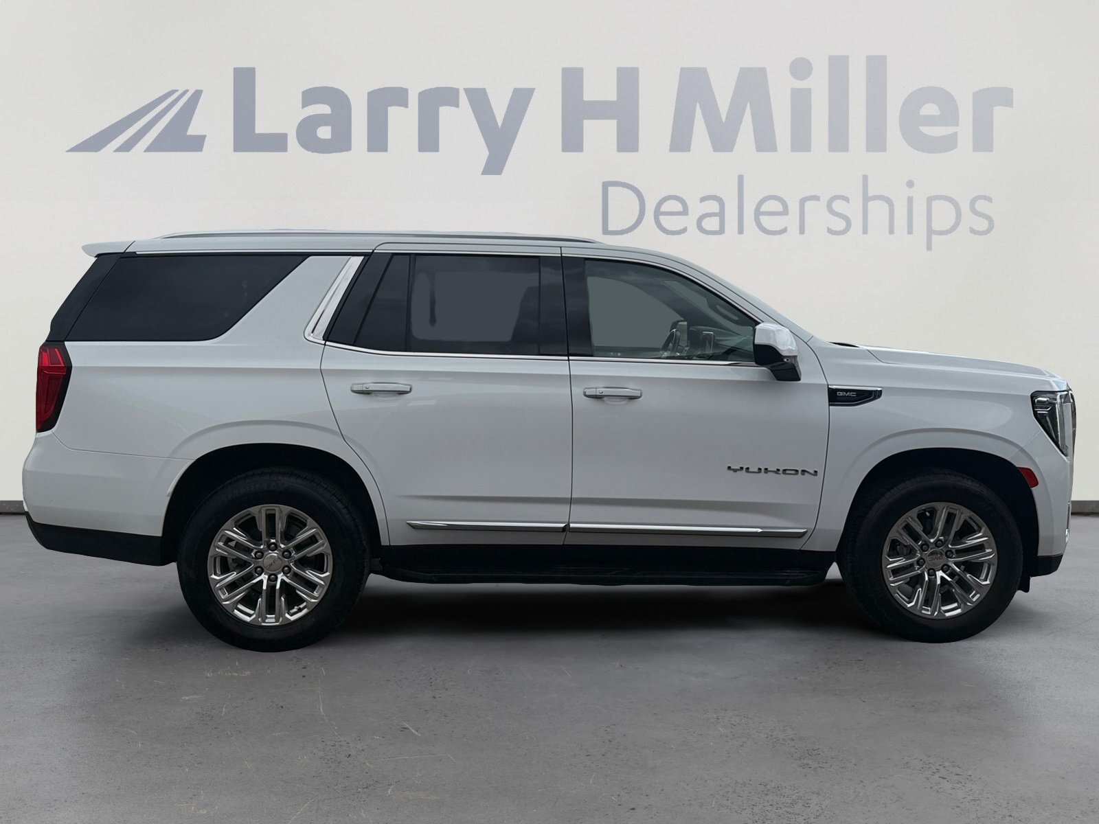 Used 2018 GMC Yukon Denali AWD/4WD image 6