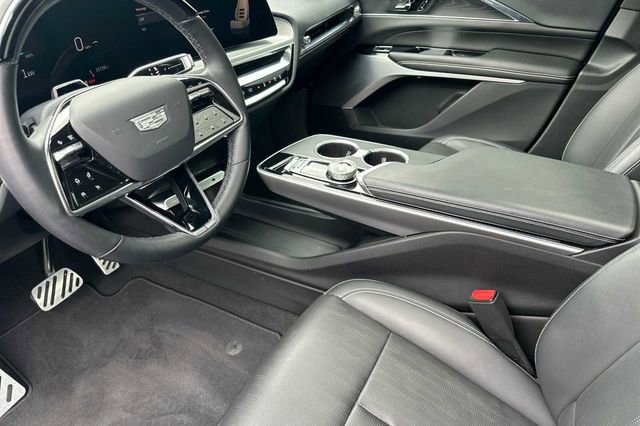 Certified 2024 Cadillac Lyriq Sport AWD/4WD image 10