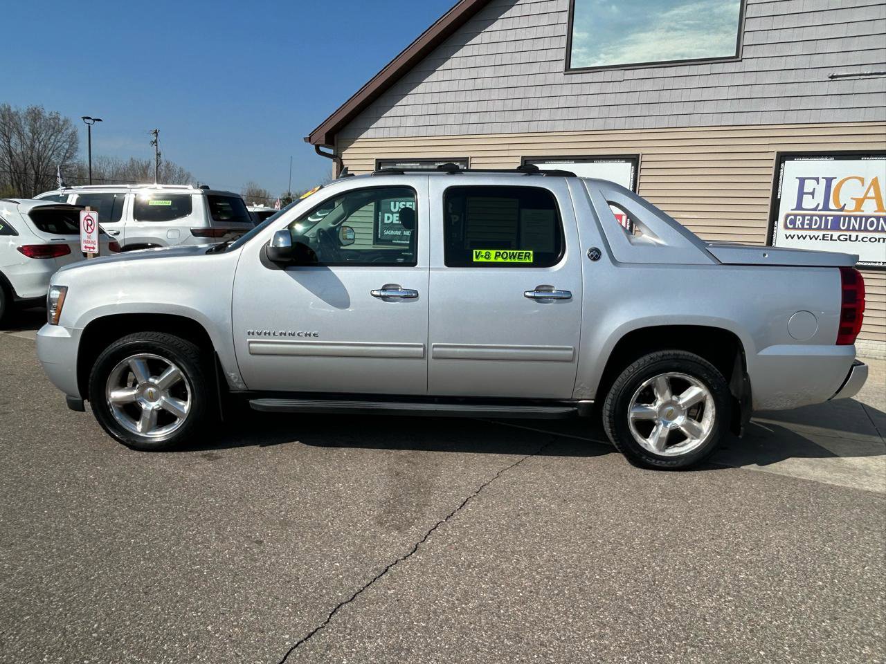 Used 2013 Chevrolet Avalanche LT w/ All-Star Edition image 8