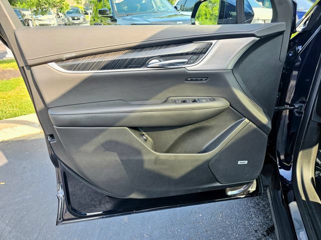 Used 2021 Cadillac XT6 Premium Luxury AWD/4WD image 21
