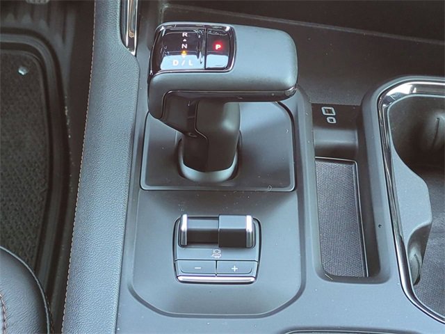Used 2023 GMC Sierra 1500 AT4 w/ AT4 Premium Package image 19